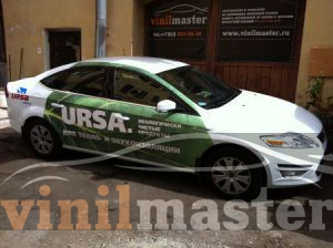 Брендирование автомобилей для компании URSA передний правый угол